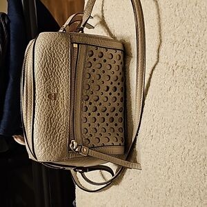 Kate Spade Leather Cedar Street Maise Mini Beige Cross Body Bag